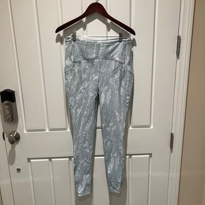 Lululemon Swift Speed High-Rise Tight 28”, Size 10